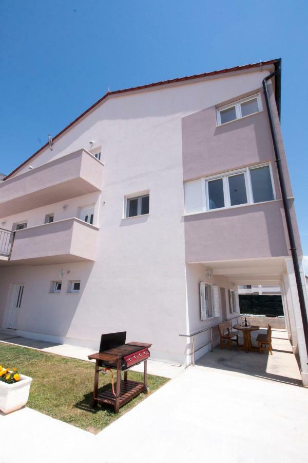 Apartments Liber Lokva Rogoznica Exterior photo